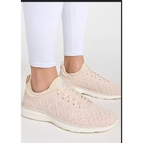 APL: Athletic Propulsion Labs Techloom Phantom Sneakers in Beach/Ivory Size 9 - Picture 8 of 14